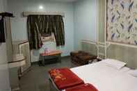 Bedroom Hotel Shikha Palace