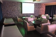 Bar, Cafe and Lounge Careyes Aparts & Spa