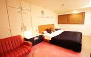 Bilik Tidur 3 Hotel Regent Oodaka - Adult Only