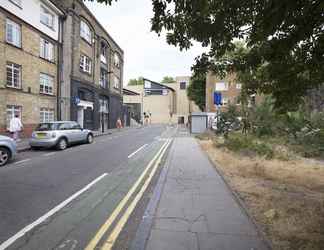 Exterior 2 Shoreditch Studios by Allô Housing