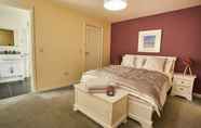 Bedroom 4 Auchenheglish Lodges - Chapelhill