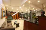 Lobby Hotel Katra Residency