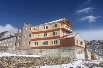 Exterior 4 Thanka Inn Gokyo