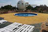 Swimming Pool Casa Rural Esferica Casa Bola