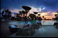 Swimming Pool Hainan Qizi Bay New Century Resort