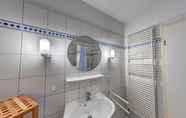 In-room Bathroom 4 Ferienpark Am Meer Nordseebrise