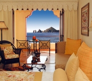 Ruang untuk Umum 2 2 BD Family Suite at Cabo San Lucas