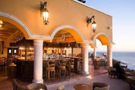 Bar, Cafe and Lounge Confortable Family Suite 2BD at Cabo San Lucas