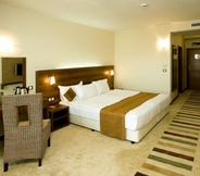 Kamar Tidur 6 Laguna Beach Resort & Spa