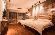 Bedroom 2 Zhangjiajie Interval Time Travel Inn