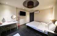 Kamar Tidur 4 Honeymoon