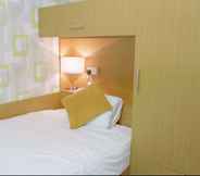 Kamar Tidur 4 Summergrove Halls