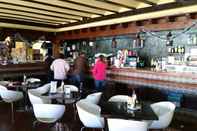 Quầy bar, cafe và phòng lounge Hotel El Zorzal