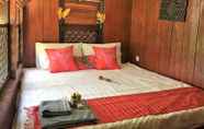 Bedroom 6 Phocea Cruise Siem Reap to Phnom Penh