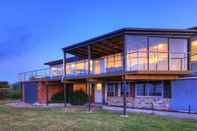 Exterior Stanley View Beach House