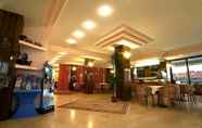 Lobby 4 Hotel Avila In