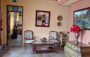 Lobi 3 Hostal Rural Las Lomas