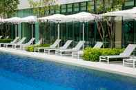 Swimming Pool Four Seasons Hotel Bengaluru at Embassy One