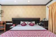 ห้องนอน Hotel Sumi Palace