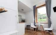 Bedroom 6 Charming and Comfortable Studio Flat in Edinburgh
