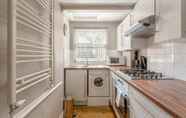 Bedroom 2 Vogue 1 Bedroom Pimlico Flat Near Victoria Station