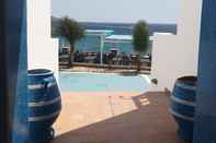 Swimming Pool Posidonion Hotel
