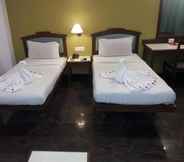 Kamar Tidur 4 Hotel Radha