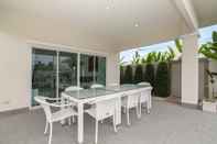 Common Space Private  4 Bedroom Pool Villa L28