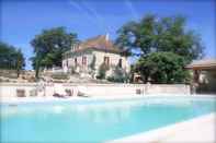 Swimming Pool Domaine Au Marchay