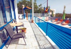 Kolam Renang 2 Grace Studios & Apartments