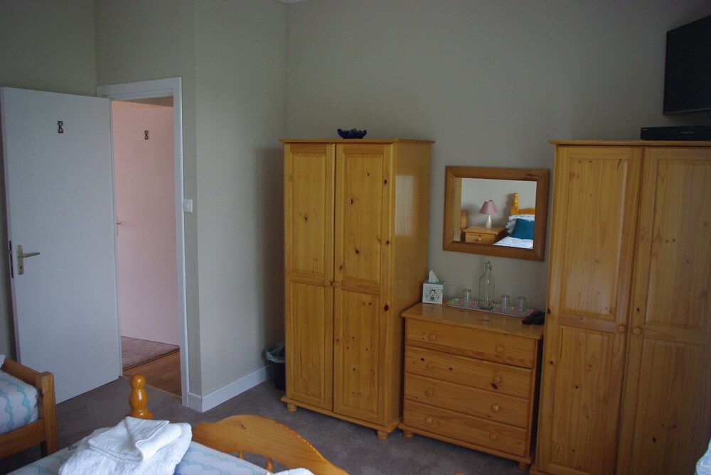 Bedroom 4 La Maison Celtique Chambres d'hôtes