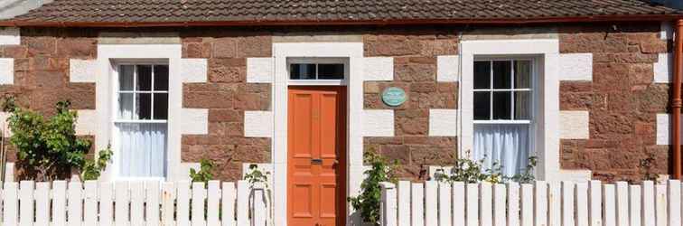 Exterior Beresford Cottage