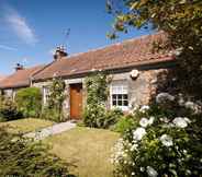 Exterior 2 Greylag Cottage