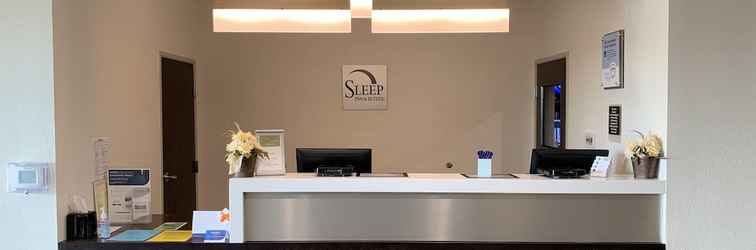 Lobby Sleep Inn & Suites