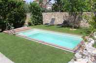 Swimming Pool Maison Prades