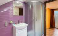 In-room Bathroom 2 Serdika Round Tower Apartments