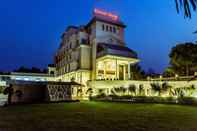 Luar Bangunan Konark Grand Hotel