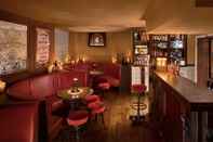 Quầy bar, cafe và phòng lounge The Distillery