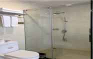 Toilet Kamar 5 SB Junying Hotel