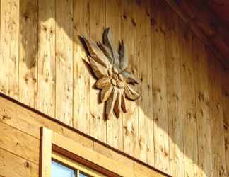 Lobby 2 Chalet unter Weißblauem Himmel