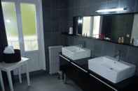 Toilet Kamar Hotel Saint Hubert