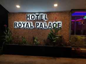Bên ngoài 4 Hotel Royal Palace
