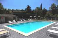 Swimming Pool Domaine des Tilleuls