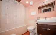 In-room Bathroom 3 Doge Palace 6