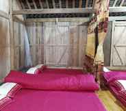 Phòng ngủ 4 Homestay Van Khuya