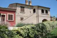 Exterior Dimora Rosso Piceno