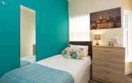 Bedroom 2 Town House @ Minshull New Road