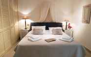 Bedroom 2 Thermesea Luxury Lodge