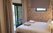 Bedroom 4 Thermesea Luxury Lodge