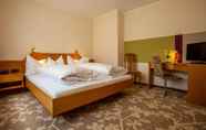 Kamar Tidur 5 Hotel Haus Andrea